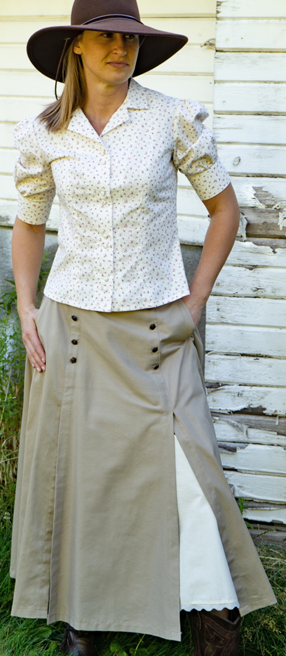 Western Prairie Rose Skirt - Cattle Kate